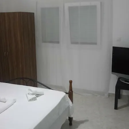 Shark Appartments Nea Kallikrateia